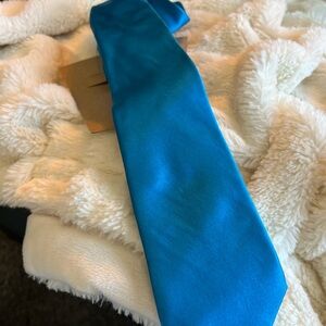 Elegant Blue Men's Tie
